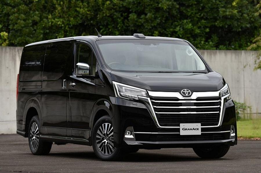  Toyota GranAce Premium 2019 года  (фото 9 из 26)
